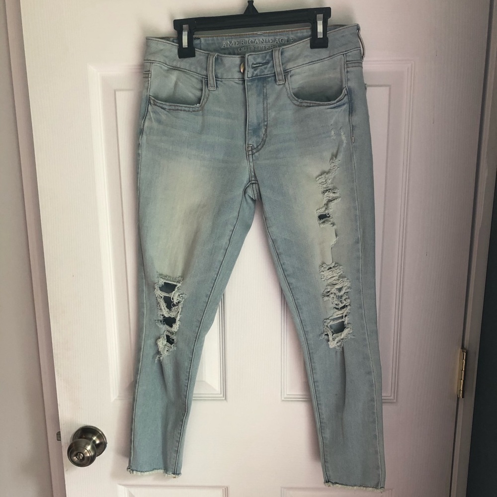 American Eagle crop jeans